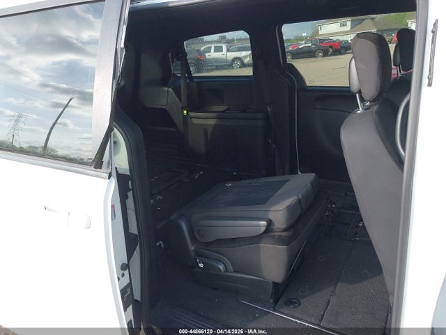 Продажа на аукционе авто 2018 Dodge Grand Caravan Se Plus, vin: 2C4RDGBG9JR355710, номер лота: 44866120