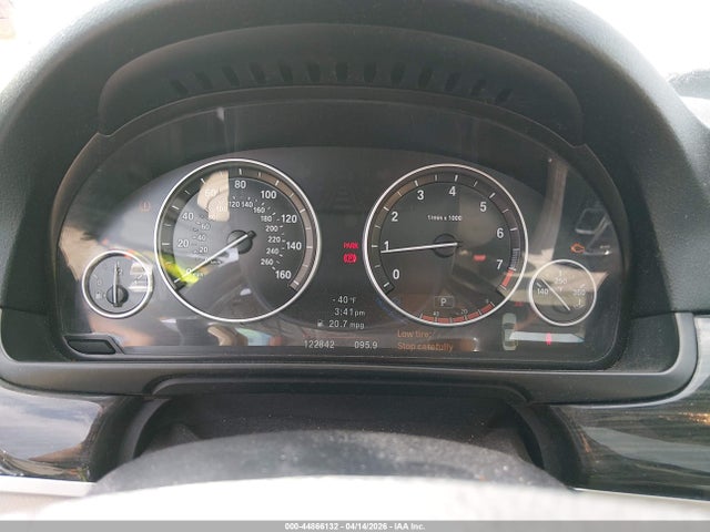 2013 Bmw 528i მანქანა იყიდება აუქციონზე, vin: WBAXG5C50DD231426, აუქციონის ნომერი: 44866132