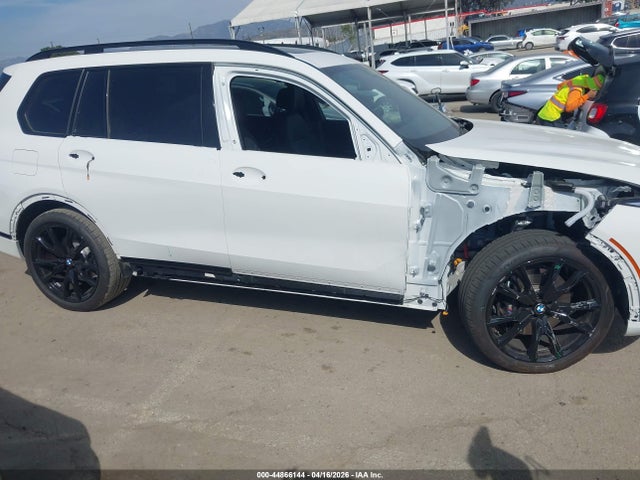 5UX23EM08T9092089 BMW X7 Xdrive40i