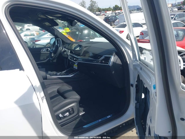 5UX23EM08T9092089 BMW X7 Xdrive40i