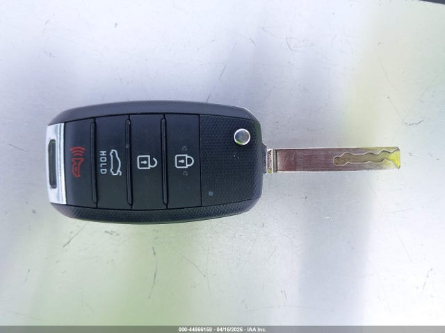 5XXGT4L31LG391522 KIA Optima Lx