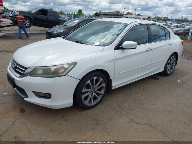 Honda Accord Sport 2014 1HGCR2F58EA015527 Image 2