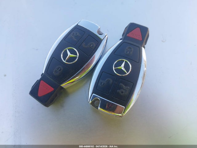 2013 Mercedes-benz E 350 მანქანა იყიდება აუქციონზე, vin: WDDHF5KB5DA724124, აუქციონის ნომერი: 44866182
