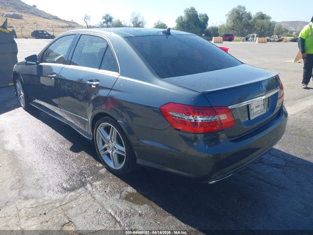 2013 Mercedes-benz E 350 მანქანა იყიდება აუქციონზე, vin: WDDHF5KB5DA724124, აუქციონის ნომერი: 44866182