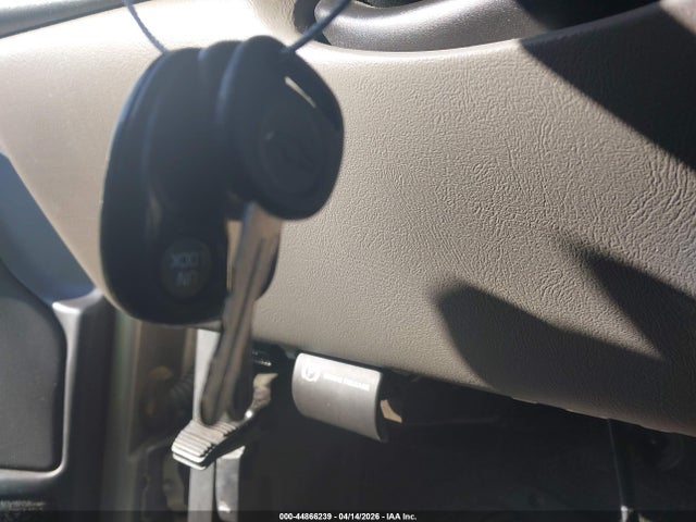 Aukcja sprzedaży 2001 Gmc Yukon Sle, vin: 1GKEK13V51R185628, numer aukcji: 44866239