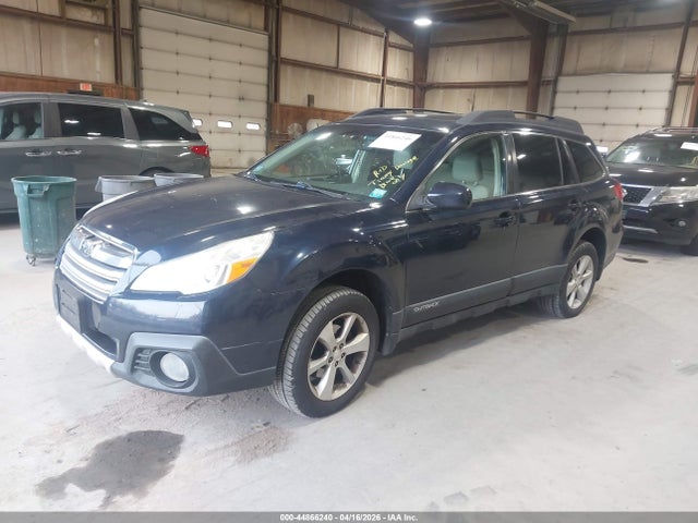 44866240 :رقم المزاد ، 4S4BRBLC7E3234444 vin ، 2014 Subaru Outback 2.5i Limited مزاد بيع