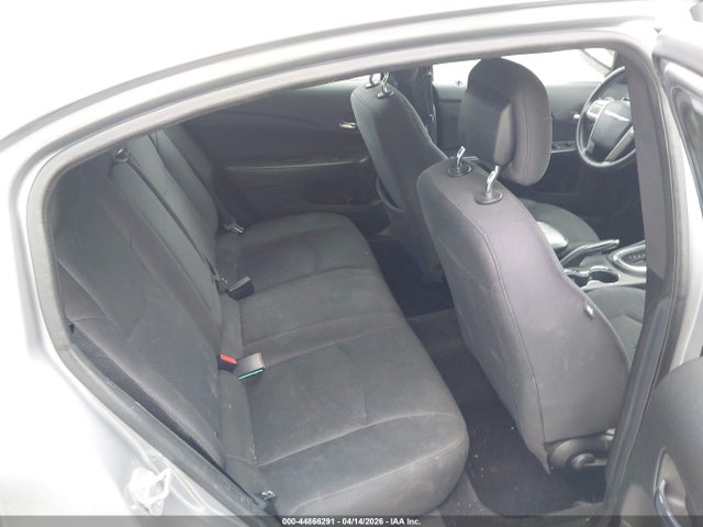 2014 Chrysler 200 Touring მანქანა იყიდება აუქციონზე, vin: 1C3CCBBG5EN106999, აუქციონის ნომერი: 44866291