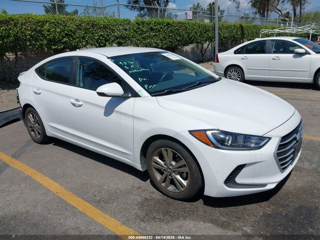 5NPD84LFXJH376372 Hyundai ELANTRA SEL