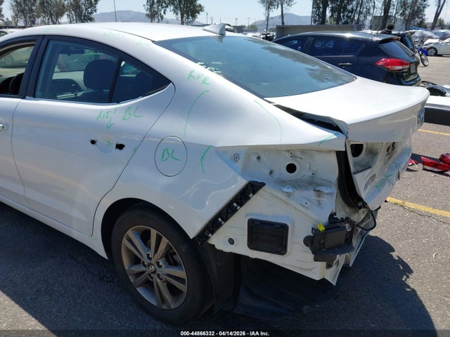 5NPD84LFXJH376372 Hyundai ELANTRA SEL