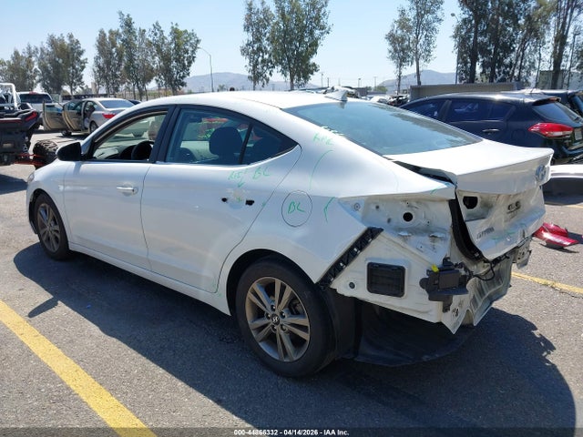5NPD84LFXJH376372 Hyundai ELANTRA SEL
