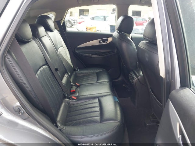 44866338 :رقم المزاد ، JN1AJ0HP9BM801270 vin ، 2011 Infiniti Ex35 مزاد بيع