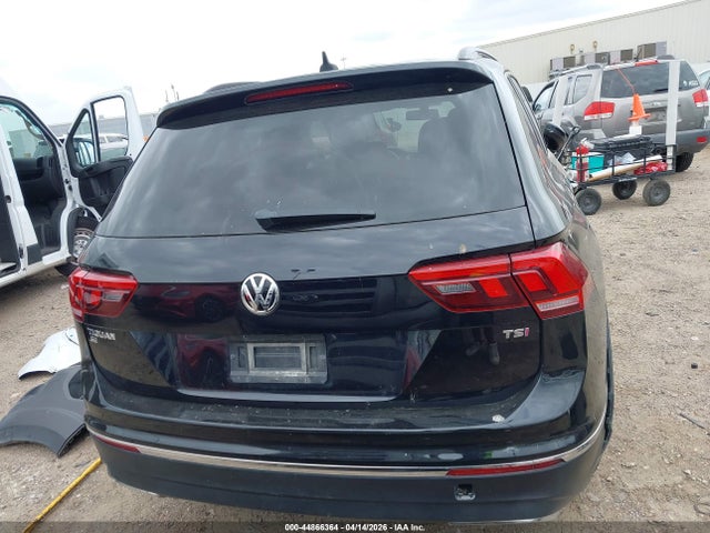 44866364 :رقم المزاد ، 3VV3B7AX0JM167227 vin ، 2018 Volkswagen Tiguan 2.0t Se/2.0t Sel مزاد بيع