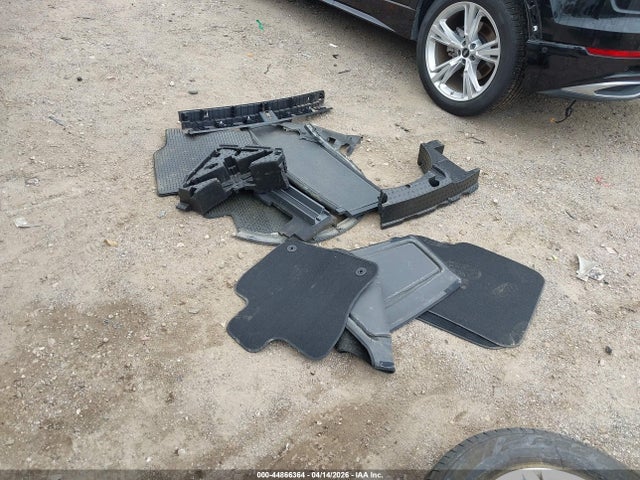 44866364 :رقم المزاد ، 3VV3B7AX0JM167227 vin ، 2018 Volkswagen Tiguan 2.0t Se/2.0t Sel مزاد بيع