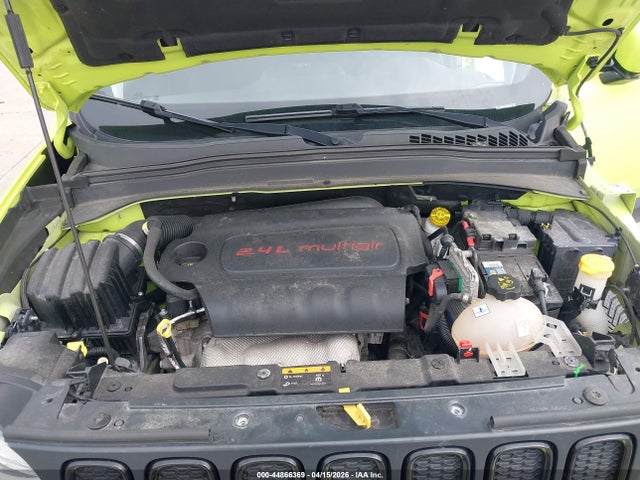 2018 Jeep Renegade Altitude 4x4 მანქანა იყიდება აუქციონზე, vin: ZACCJBBB7JPG73318, აუქციონის ნომერი: 44866369