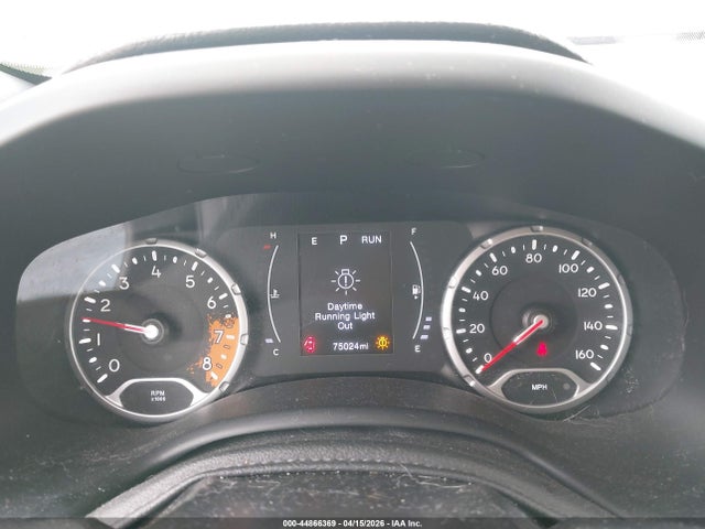 2018 Jeep Renegade Altitude 4x4 მანქანა იყიდება აუქციონზე, vin: ZACCJBBB7JPG73318, აუქციონის ნომერი: 44866369