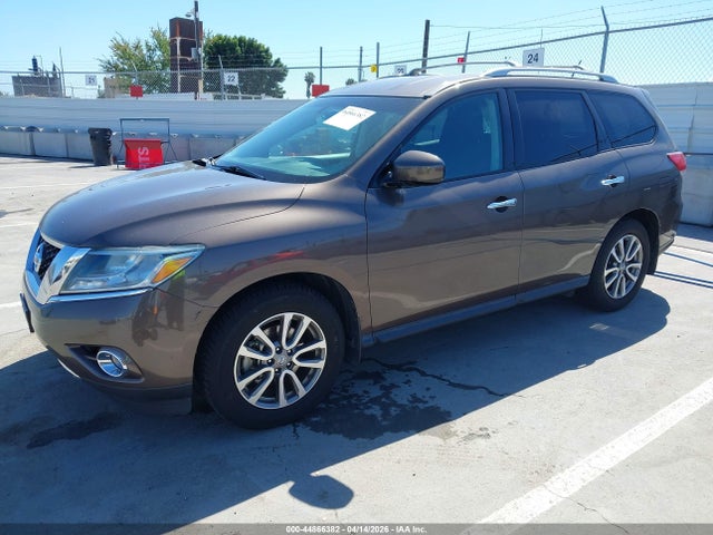 Nissan Pathfinder Sv 2015 5N1AR2MN5FC642017 Image 2