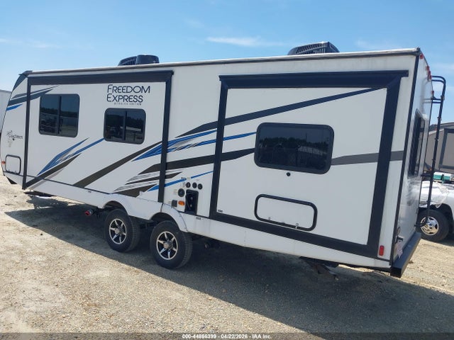 Auction sale of the 2022 Coachmen Freedom Express Ultr, vin: 5ZT2FERB9NW025071, lot number: 44866399