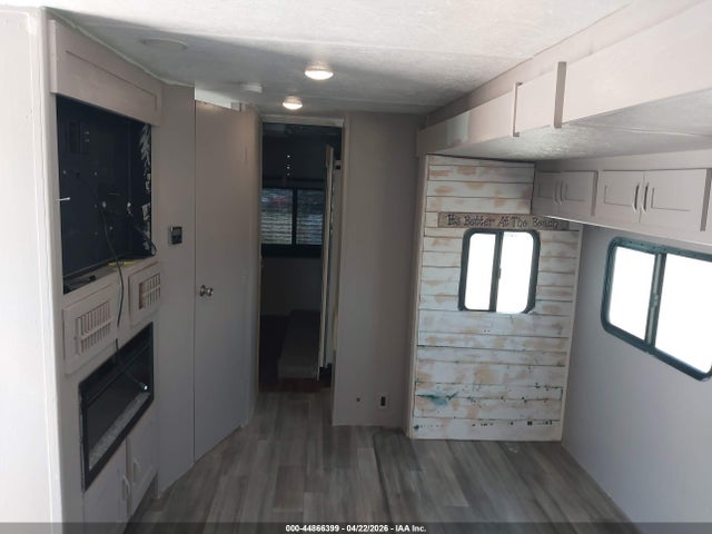 Auction sale of the 2022 Coachmen Freedom Express Ultr, vin: 5ZT2FERB9NW025071, lot number: 44866399
