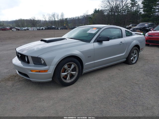 2006 Ford Mustang Gt მანქანა იყიდება აუქციონზე, vin: 1ZVFT82H665142638, აუქციონის ნომერი: 44866410