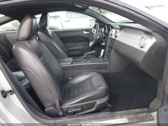 2006 Ford Mustang Gt მანქანა იყიდება აუქციონზე, vin: 1ZVFT82H665142638, აუქციონის ნომერი: 44866410