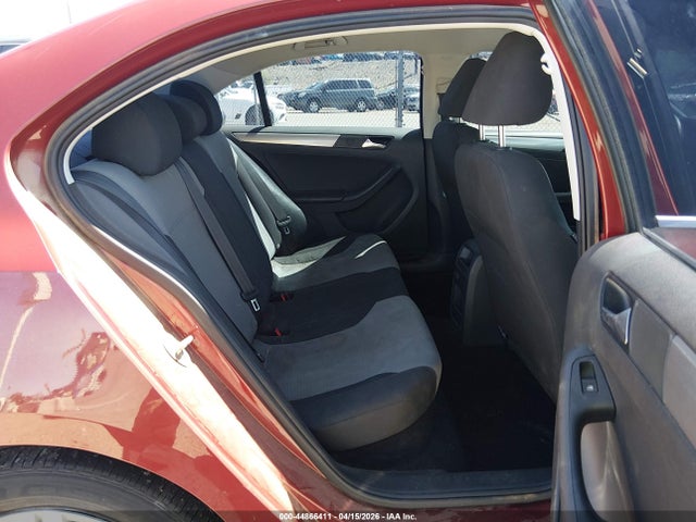 3VW2B7AJ2HM410629 Volkswagen Jetta 1.4t S