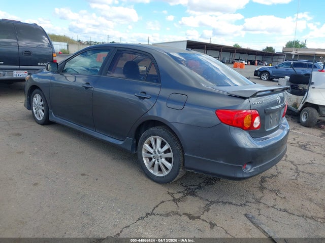2010 TOYOTA COROLLA 1NXBU4EE8AZ308919 Photo 2