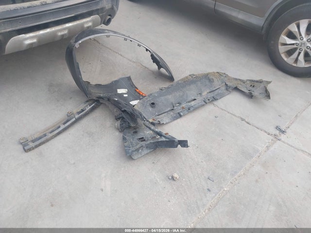 44866427 :رقم المزاد ، 1C3CCCCB5FN619034 vin ، 2015 Chrysler 200 C مزاد بيع