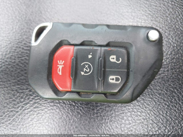 44866463 :رقم المزاد ، 1C4GJXAN2LW239999 vin ، 2020 Jeep Wrangler Sport S 4x4 مزاد بيع
