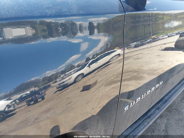 Продажа на аукционе авто 2019 Chevrolet Suburban Lt, vin: 1GNSKHKC7KR362101, номер лота: 44866470
