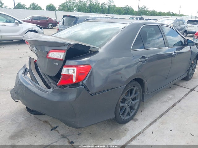 44866489 :رقم المزاد ، 4T1BF1FK0DU251830 vin ، 2013 Toyota Camry Se مزاد بيع