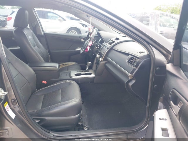 44866489 :رقم المزاد ، 4T1BF1FK0DU251830 vin ، 2013 Toyota Camry Se مزاد بيع
