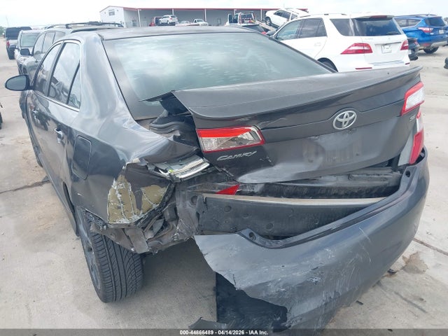 44866489 :رقم المزاد ، 4T1BF1FK0DU251830 vin ، 2013 Toyota Camry Se مزاد بيع
