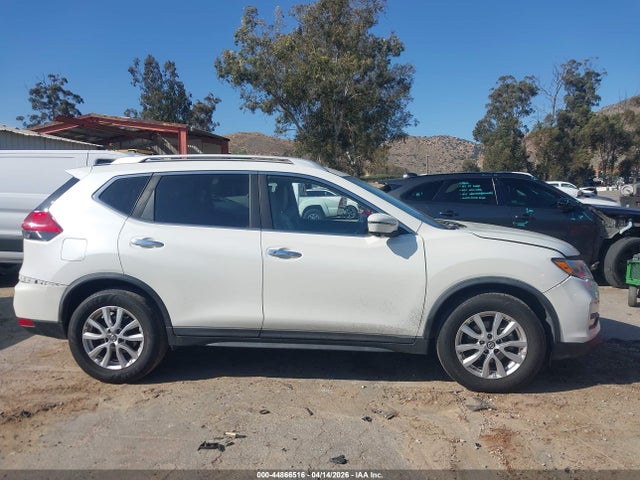 Nissan ROGUE SV 2017 KNMAT2MT1HP563783 Image 12