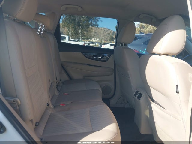 Nissan ROGUE SV 2017 KNMAT2MT1HP563783 Image 8