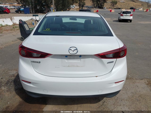 Aukcja sprzedaży 2018 Mazda Mazda3 Sport, vin: 3MZBN1U73JM197961, numer aukcji: 44866524