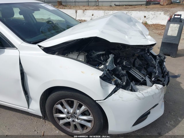 Aukcja sprzedaży 2018 Mazda Mazda3 Sport, vin: 3MZBN1U73JM197961, numer aukcji: 44866524