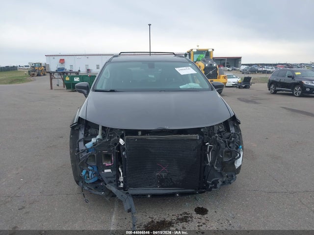 2C4RC1BG4HR501828 Chrysler Pacifica Touring-l