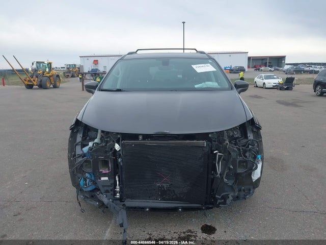 2C4RC1BG4HR501828 Chrysler Pacifica Touring-l