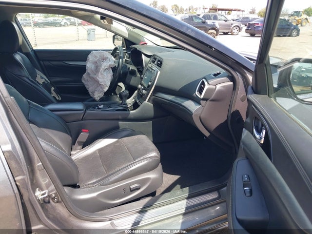 1N4AA6AP0GC438483 Nissan Maxima 3.5 Sv
