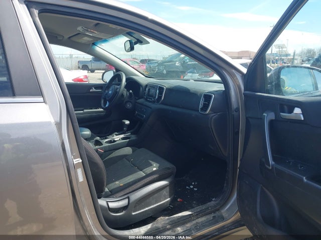 Продажа на аукционе авто 2019 Kia Sportage Lx, vin: KNDPMCAC1K7507173, номер лота: 44866585