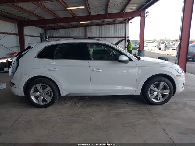 Auction sale of the 2018 Audi Q5 2.0t Premium/2.0t Tech Premium, vin: WA1BNAFY5J2020726, lot number: 44866612