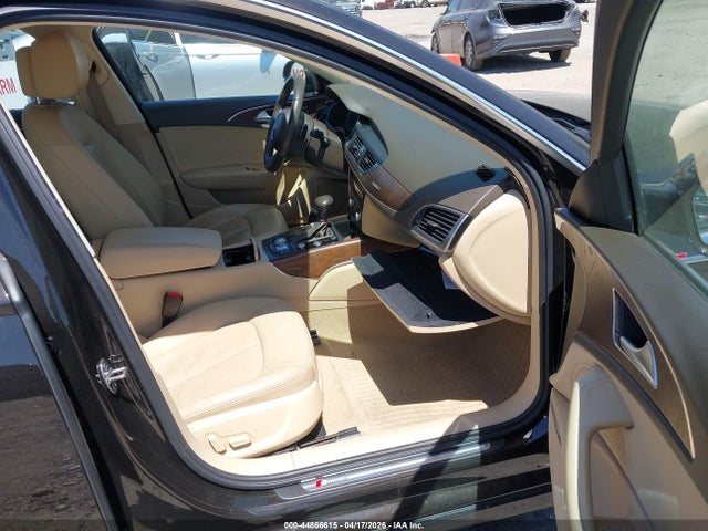 2015 Audi A6 3.0t Premium Plus მანქანა იყიდება აუქციონზე, vin: WAUFGAFC9FN019121, აუქციონის ნომერი: 44866615
