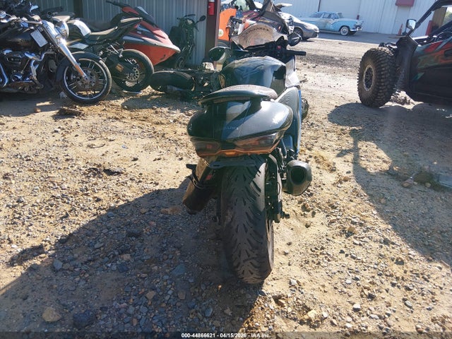 2022 Suzuki Gsx1300 Rr მანქანა იყიდება აუქციონზე, vin: JS1EJ11B8N7101269, აუქციონის ნომერი: 44866621