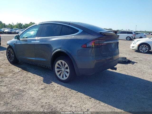 Tesla Model X 100d/75d/p100d 2018 5YJXCAE20JF101564 Image 3