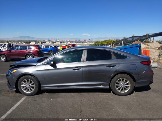 Hyundai SONATA SE 2019 5NPE24AF6KH794972 Image 14