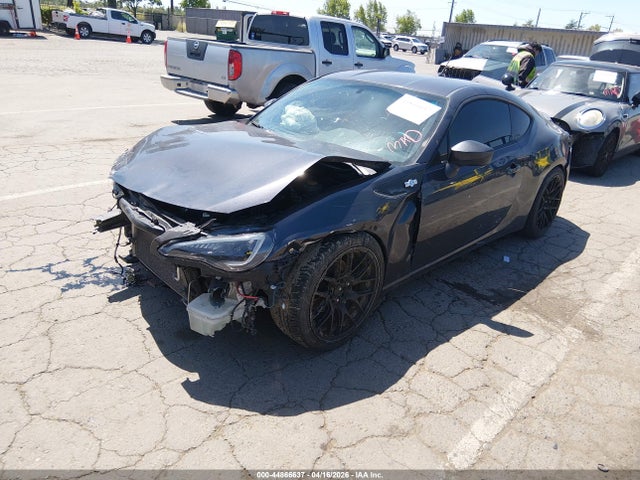 Scion FR-S 2014 JF1ZNAA12E9700102 Image 2