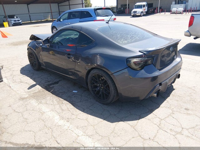 Scion FR-S 2014 JF1ZNAA12E9700102 Image 3