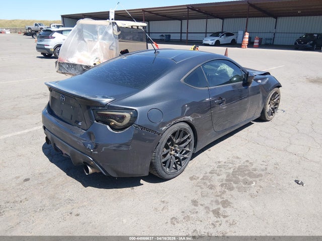 Scion FR-S 2014 JF1ZNAA12E9700102 Image 4