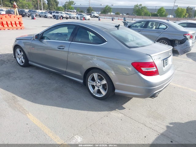 Продажа на аукционе авто 2014 Mercedes-benz C 250, vin: WDDGJ4HB6EG270721, номер лота: 44866641