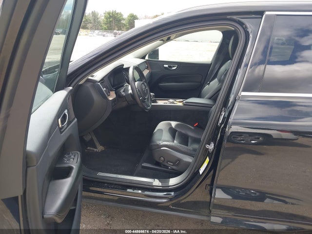LYVA22RK2KB220499 Volvo Xc60 T6 Momentum